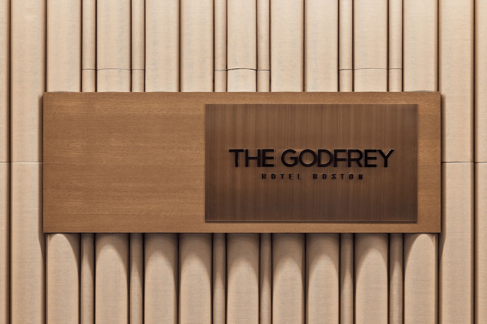The Godfrey Hotel Boston — Hotel building in Boston, Massachusetts