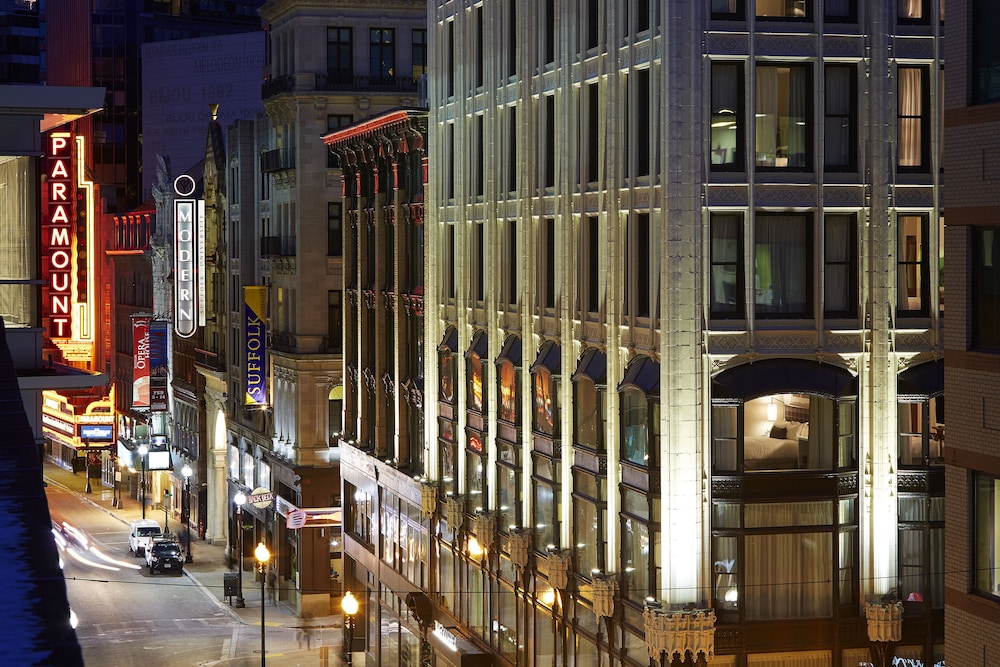 The Godfrey Hotel Boston — Hotel building in Boston, Massachusetts