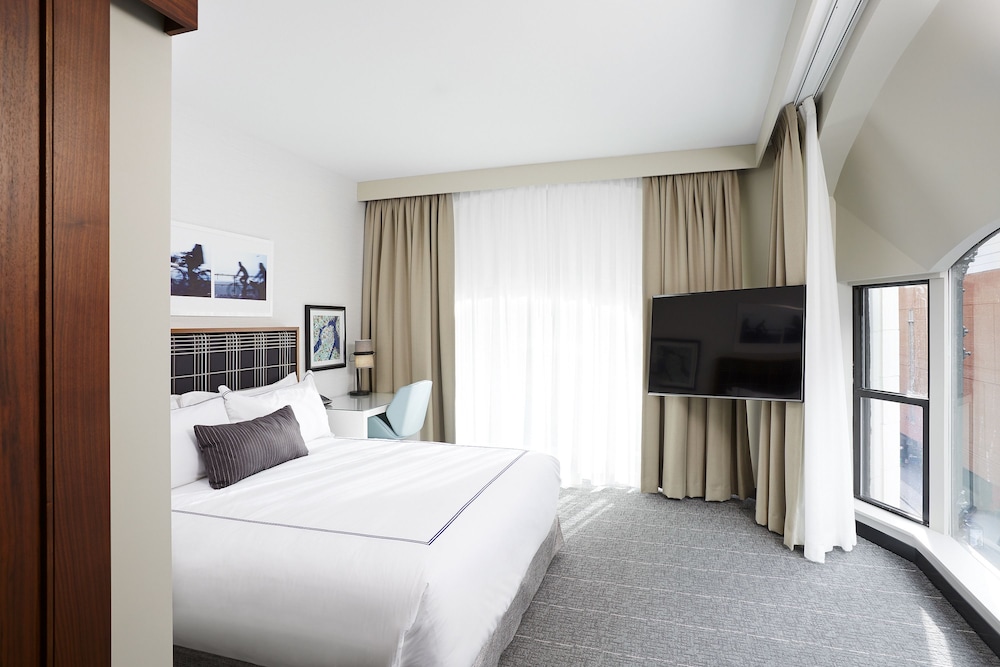 The Godfrey Hotel Boston — Hotel rooms in Boston, Massachusetts