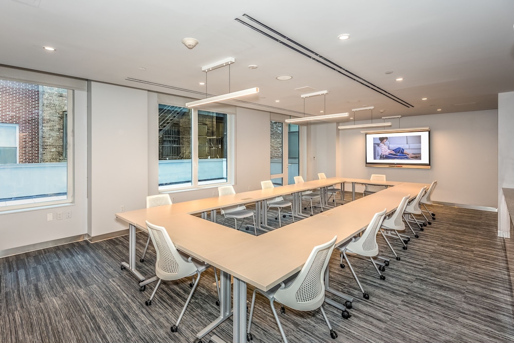 INNSiDE by Meliá New York Nomad — Hotel building in New York City, New York State