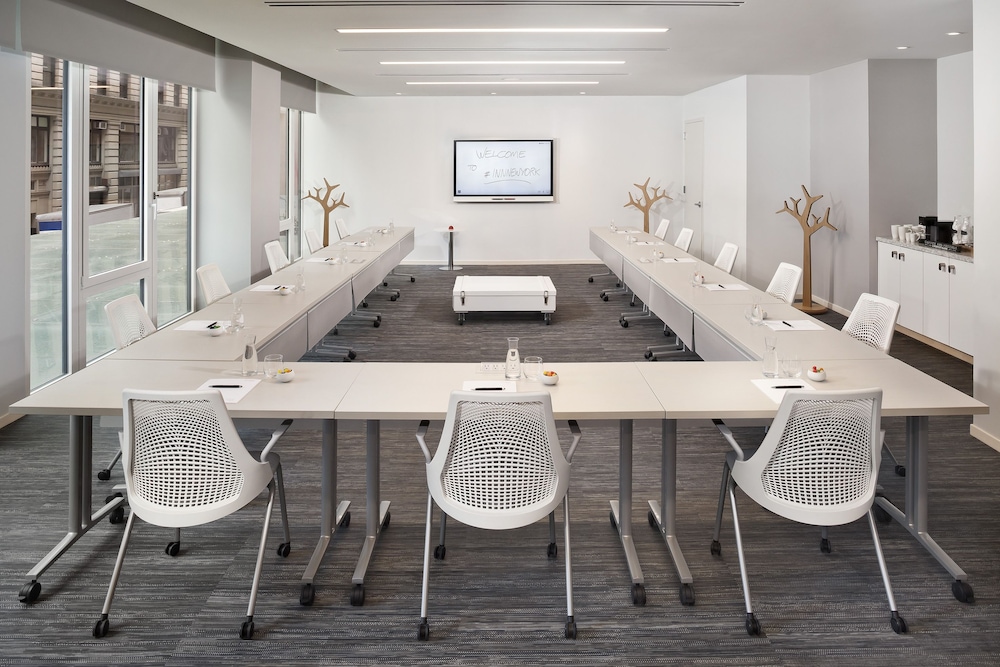 INNSiDE by Meliá New York Nomad — Hotel building in New York City, New York State
