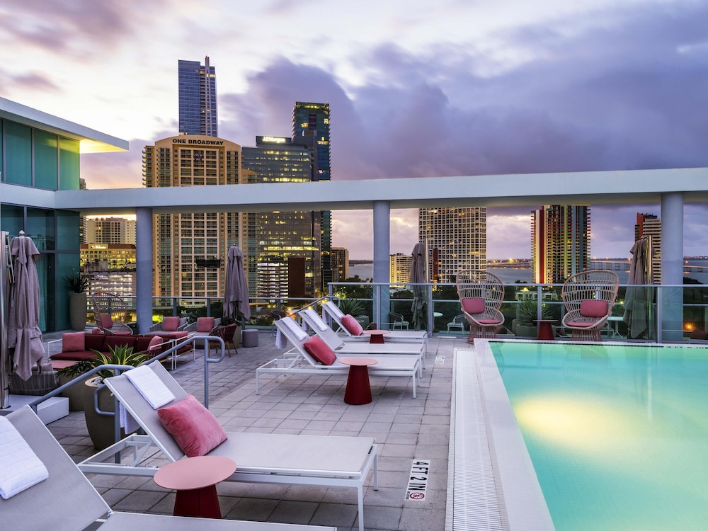 Novotel Miami Brickell — Swimming pool in Miami, Florida