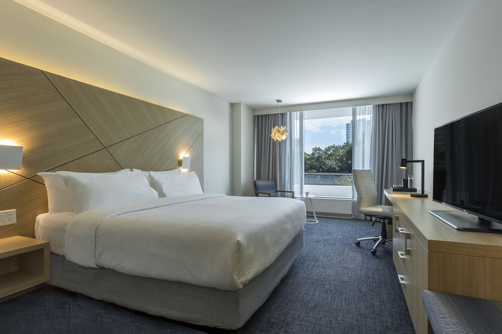 Novotel Miami Brickell — Hotel rooms in Miami, Florida