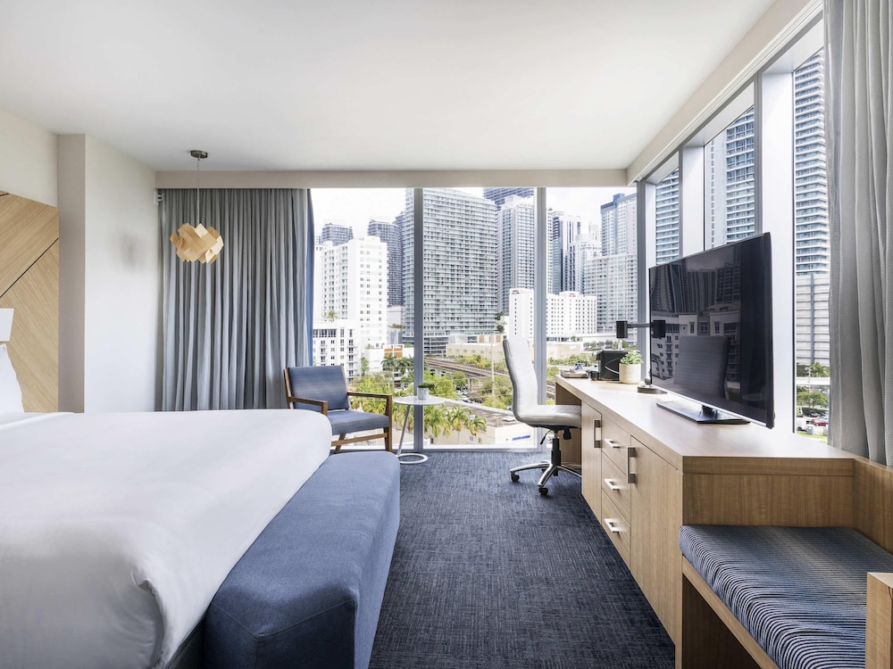 Novotel Miami Brickell — Hotel rooms in Miami, Florida