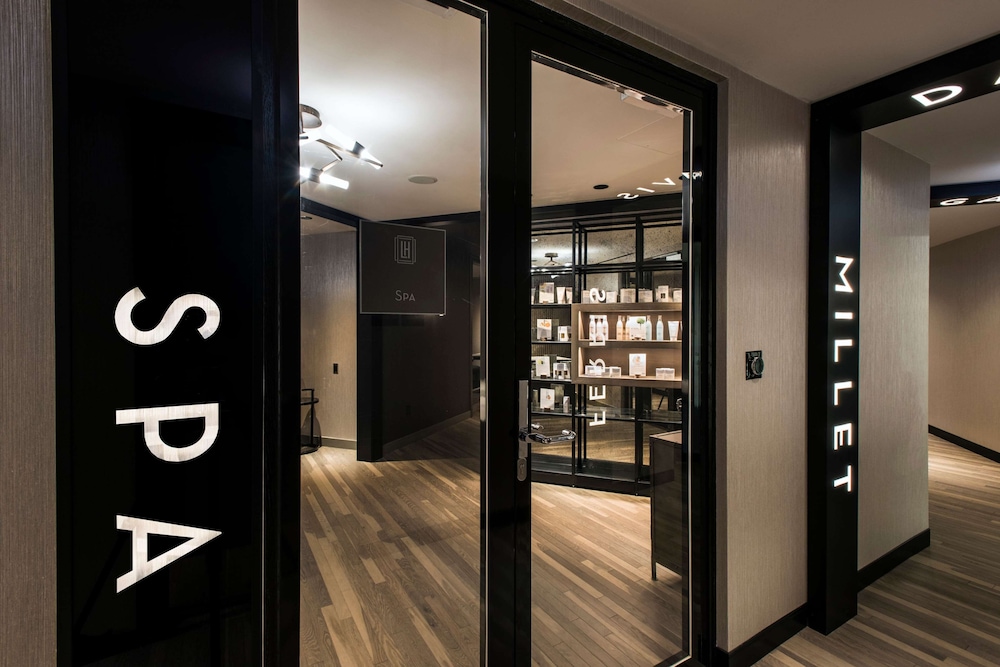 LondonHouse Chicago, Curio Collection by Hilton — Spa in Chicago, Illinois