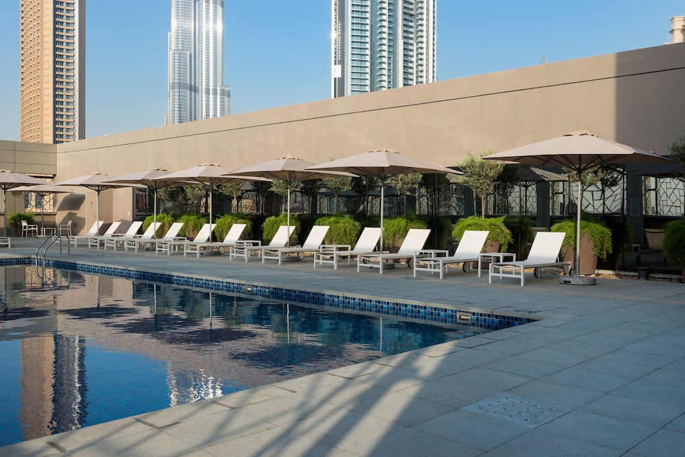 Rove Downtown Dubai — Swimming pool in Dubai