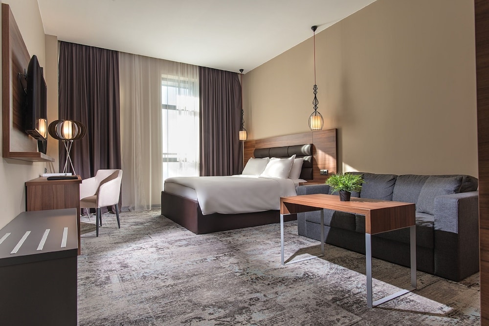 Hotel Premier Sofia Airport — Hotel rooms in Sofia, Sofia (province)
