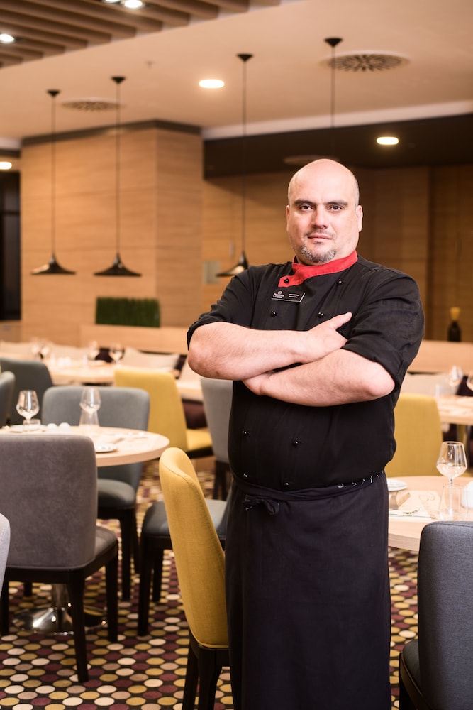 Hotel Premier Sofia Airport — Restaurant & bars in Sofia, Sofia (province)