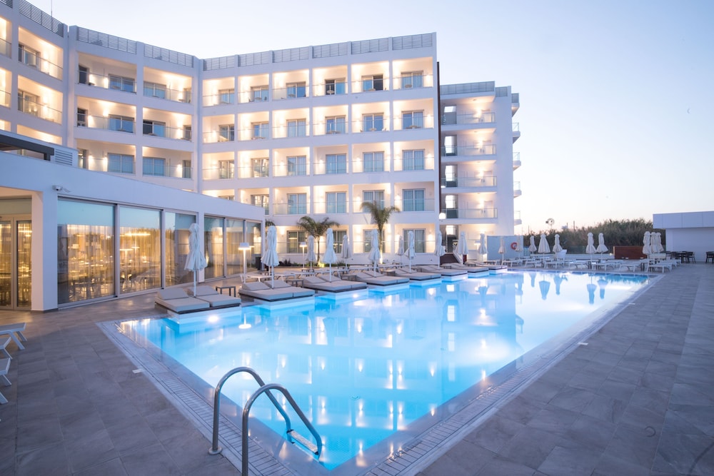 Evalena Beach Hotel - zdjęcie 2