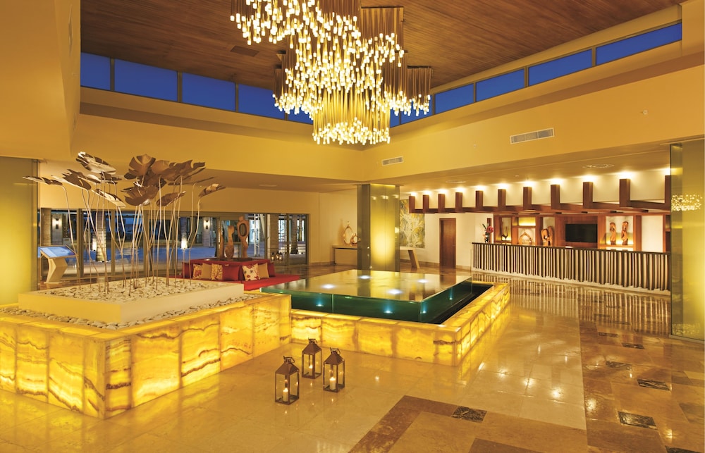 Dreams Onyx Resort & Spa All Inclusive — Hotel building in Uvero Alto, La Altagracia