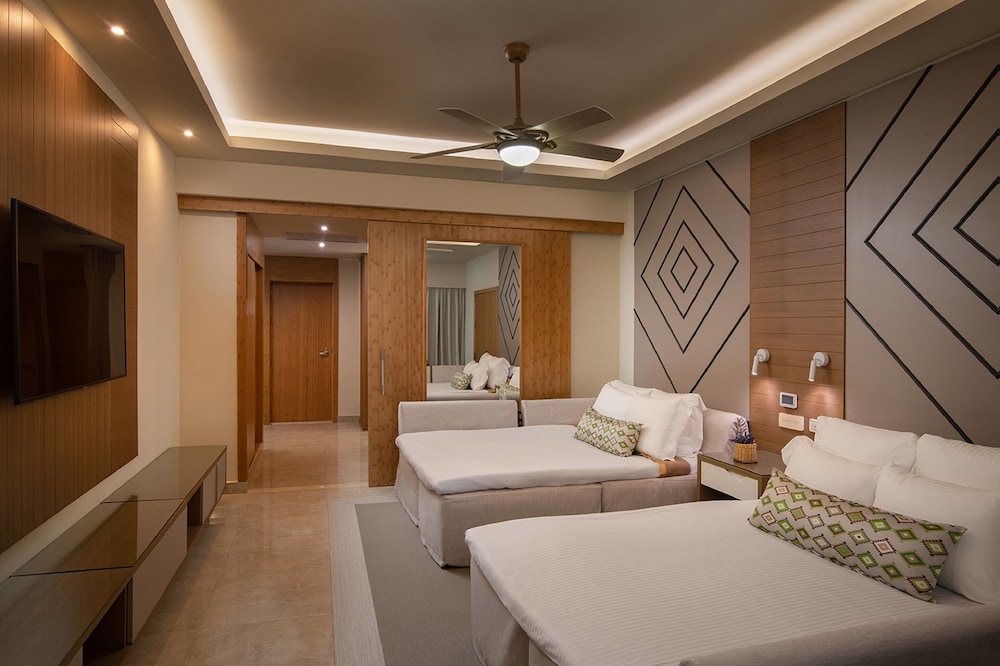Dreams Onyx Resort & Spa All Inclusive — Hotel rooms in Uvero Alto, La Altagracia