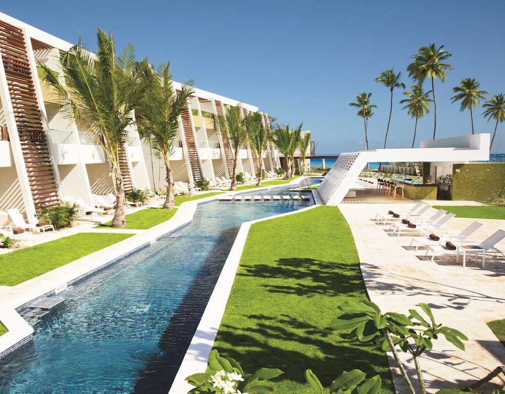Dreams Onyx Resort & Spa All Inclusive — Swimming pool in Uvero Alto, La Altagracia
