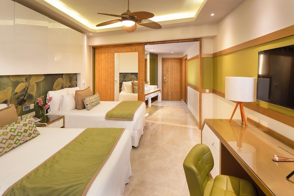 Dreams Onyx Resort & Spa All Inclusive — Hotel rooms in Uvero Alto, La Altagracia