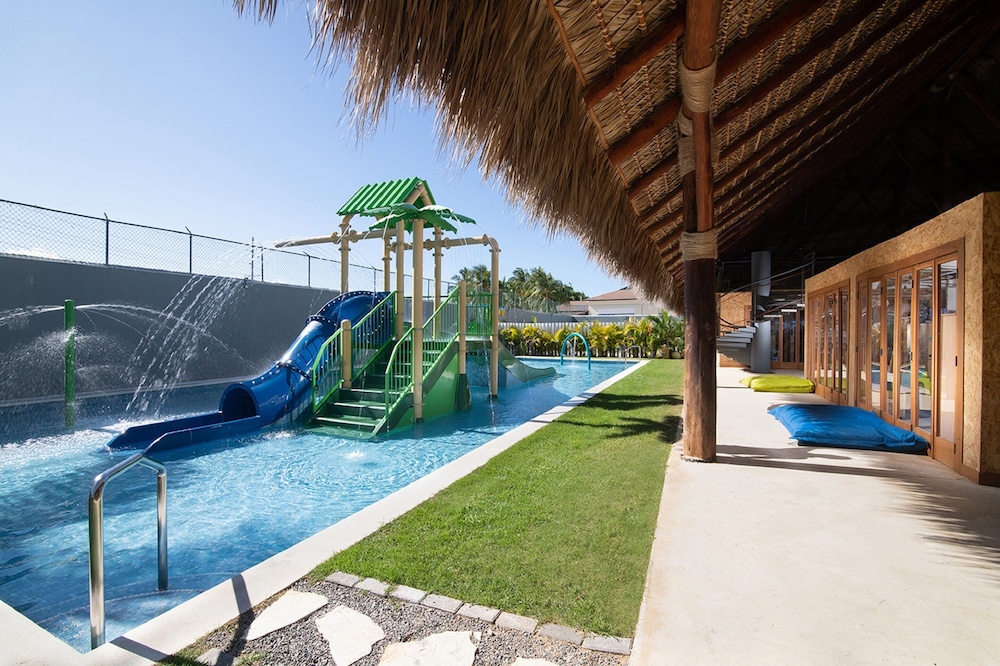 Dreams Onyx Resort & Spa All Inclusive — Swimming pool in Uvero Alto, La Altagracia