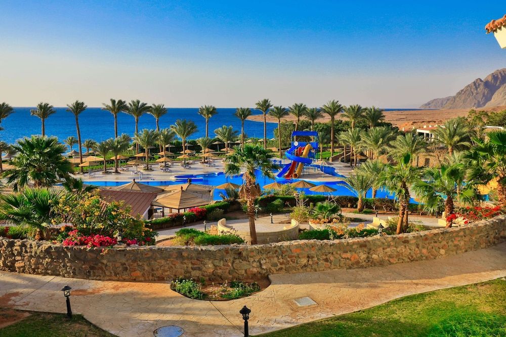 . Ecotel Dahab Bay View Resort