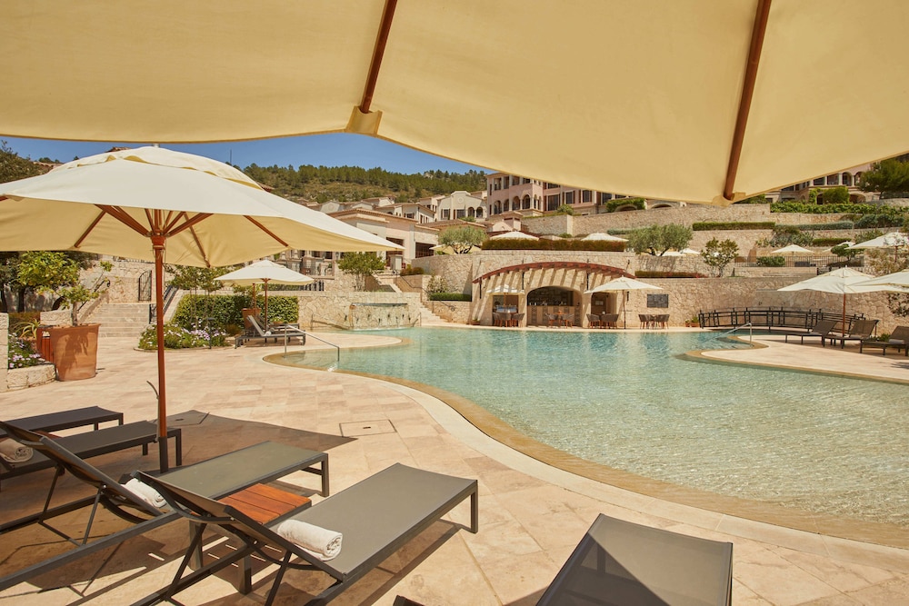 Cap Vermell Grand Hotel — Swimming pool in Capdepera, Balearic Islands