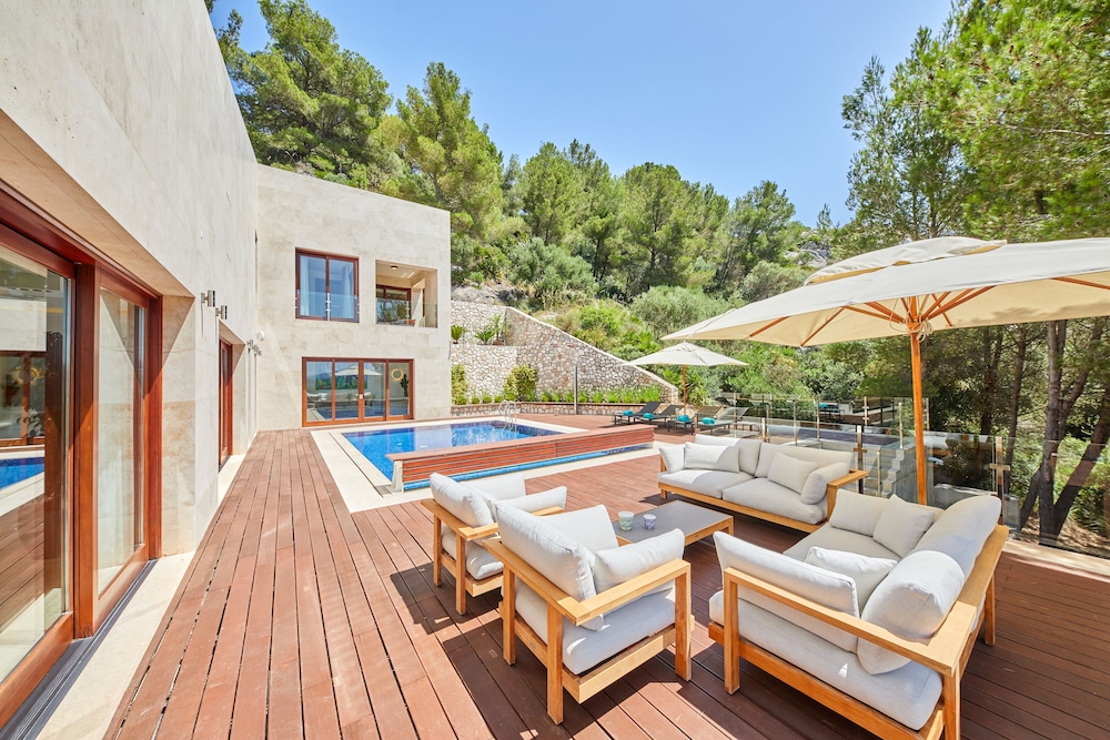 Cap Vermell Grand Hotel — Swimming pool in Capdepera, Balearic Islands