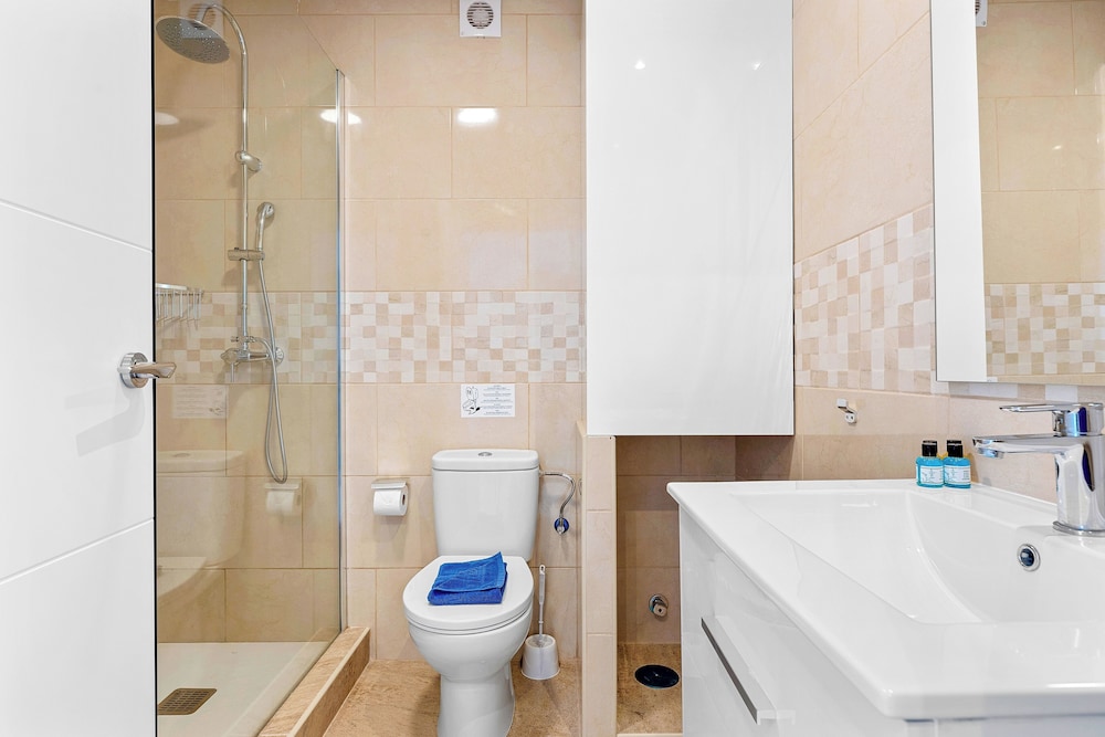 Ocean Vistas 24 — Hotel rooms in Puerto de la Cruz, Canary Islands