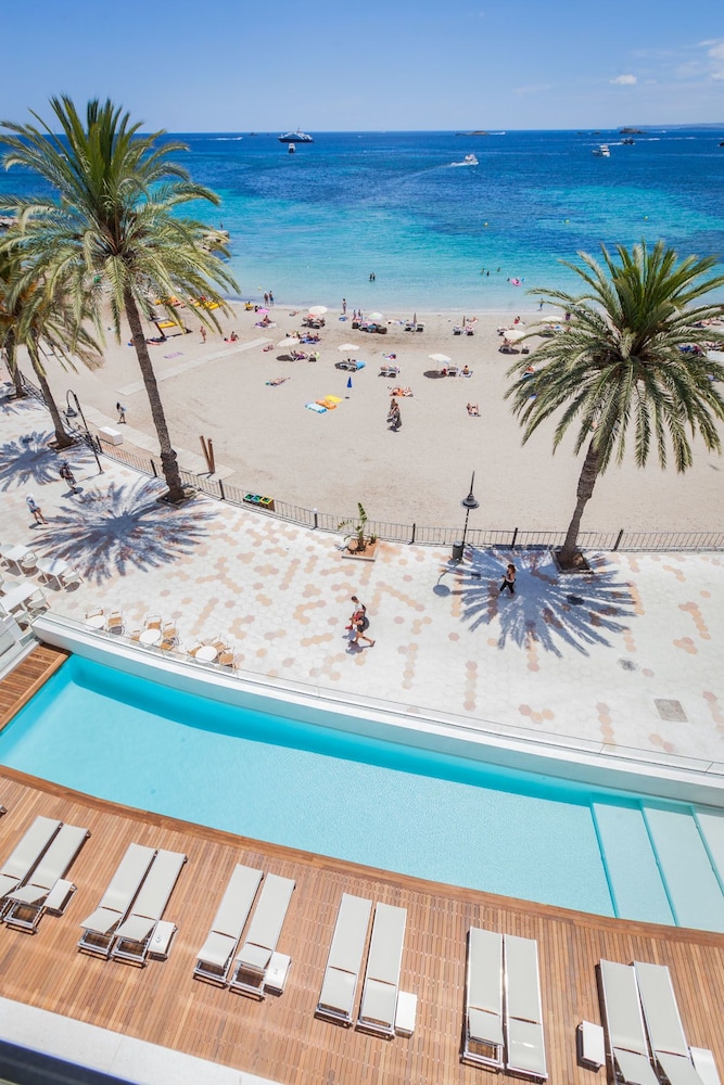 One Ibiza Suites - zdjęcie 3