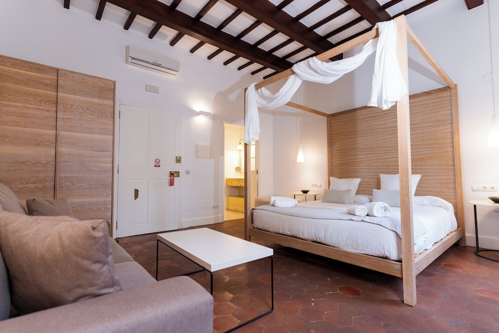 Can Roca Nou — Hotel rooms in Mahon, Balearic Islands