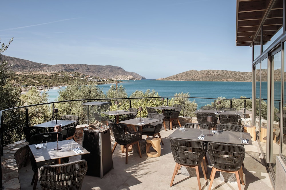 Enorme Infinity Elounda - Adults Only — Restaurant & bars in Elounda