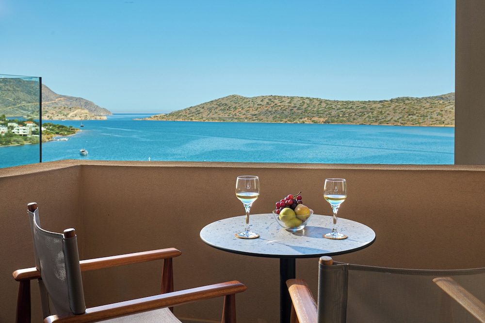 Enorme Infinity Elounda - Adults Only — Hotel rooms in Elounda