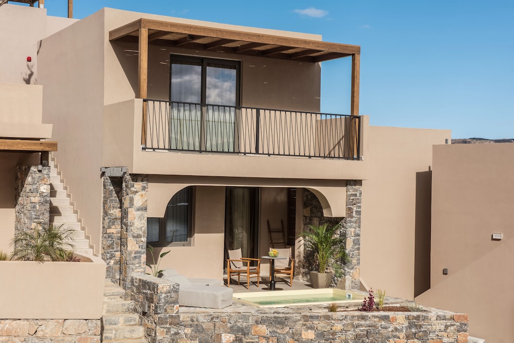 Enorme Infinity Elounda - Adults Only — Hotel building in Elounda