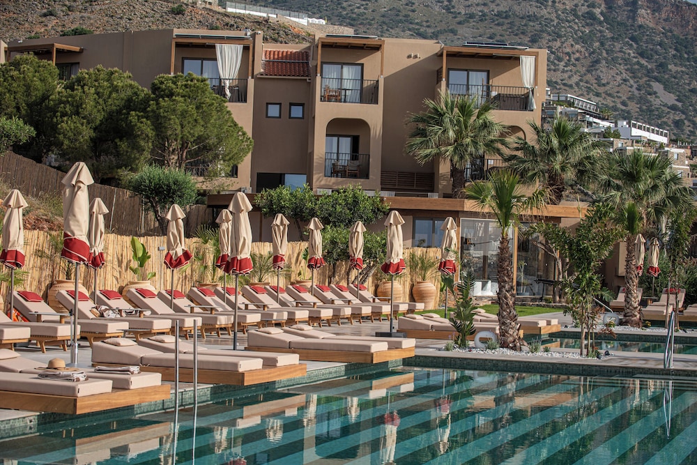Enorme Infinity Elounda - Adults Only — Swimming pool in Elounda