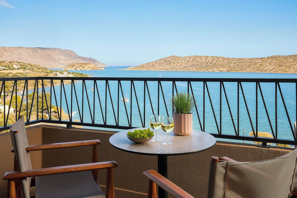 Enorme Infinity Elounda - Adults Only — Hotel rooms in Elounda