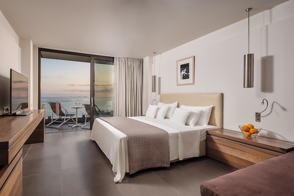 White Rocks Hotel Kefalonia — Hotel rooms in Lassi, Ionian Islands