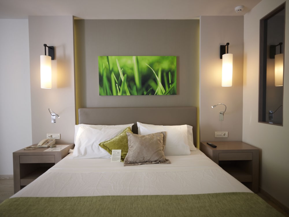 White Rocks Hotel Kefalonia — Hotel rooms in Lassi, Ionian Islands