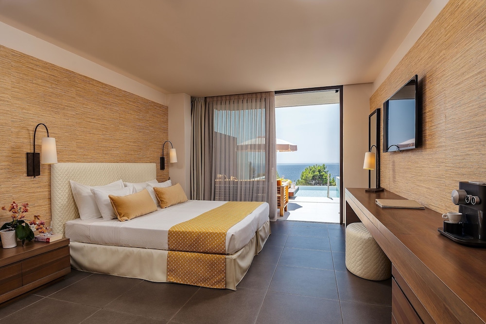 White Rocks Hotel Kefalonia — Hotel rooms in Lassi, Ionian Islands