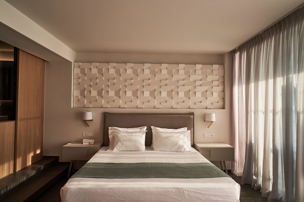 White Rocks Hotel Kefalonia — Hotel rooms in Lassi, Ionian Islands