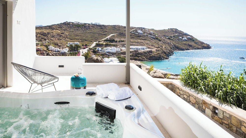 LYO Boutique Hotel — Spa in Plintri, South Aegean