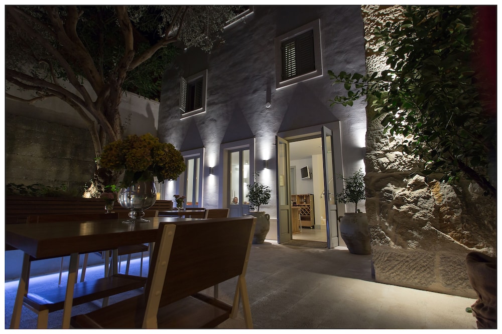 Heritage Hotel 19 — Hotel building in Split, Split-Dalmatia