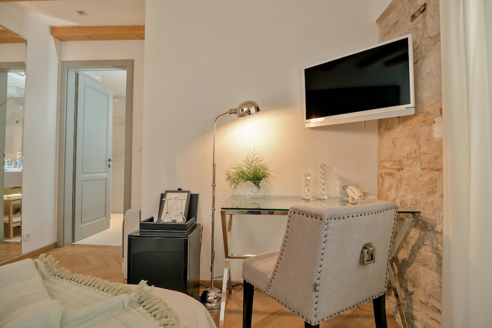Heritage Hotel 19 — Hotel rooms in Split, Split-Dalmatia