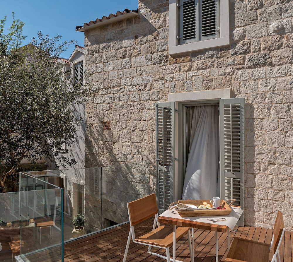 Heritage Hotel 19 — Hotel building in Split, Split-Dalmatia