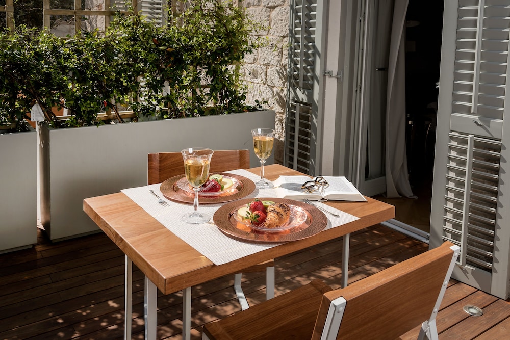 Heritage Hotel 19 — Restaurant & bars in Split, Split-Dalmatia