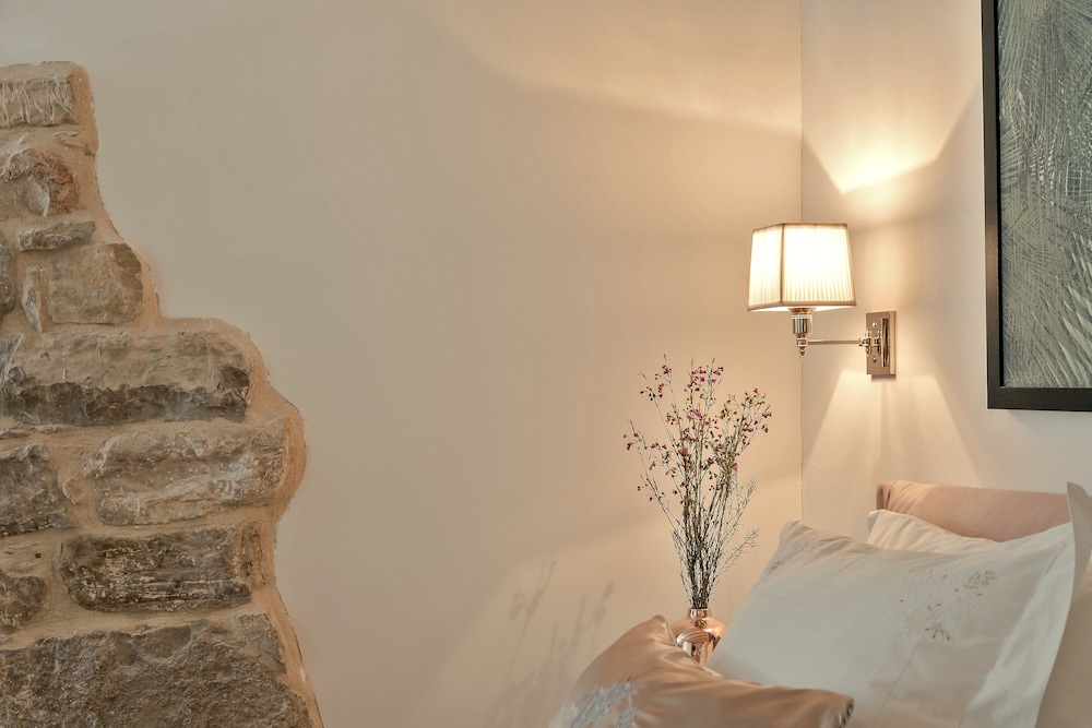 Heritage Hotel 19 — Hotel rooms in Split, Split-Dalmatia