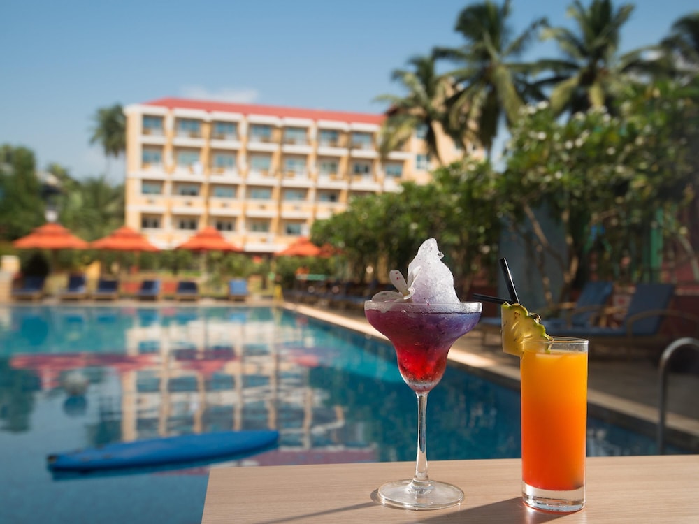 ibis Styles Goa Calangute Hotel — Restaurant & bars in Calangute, Goa