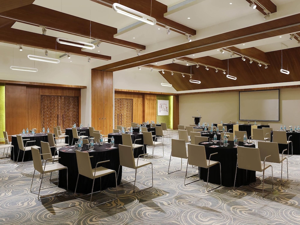 ibis Styles Goa Calangute Hotel — Restaurant & bars in Calangute, Goa