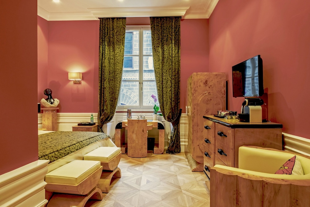 La Maison du Sage — Hotel rooms in Florence, Tuscany