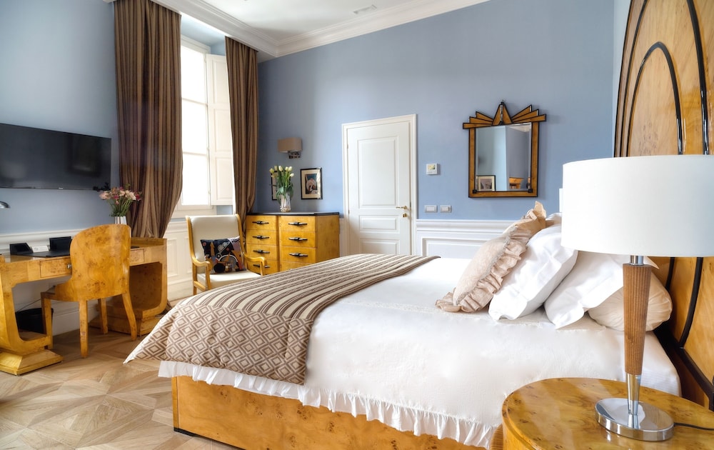 La Maison du Sage — Hotel rooms in Florence, Tuscany
