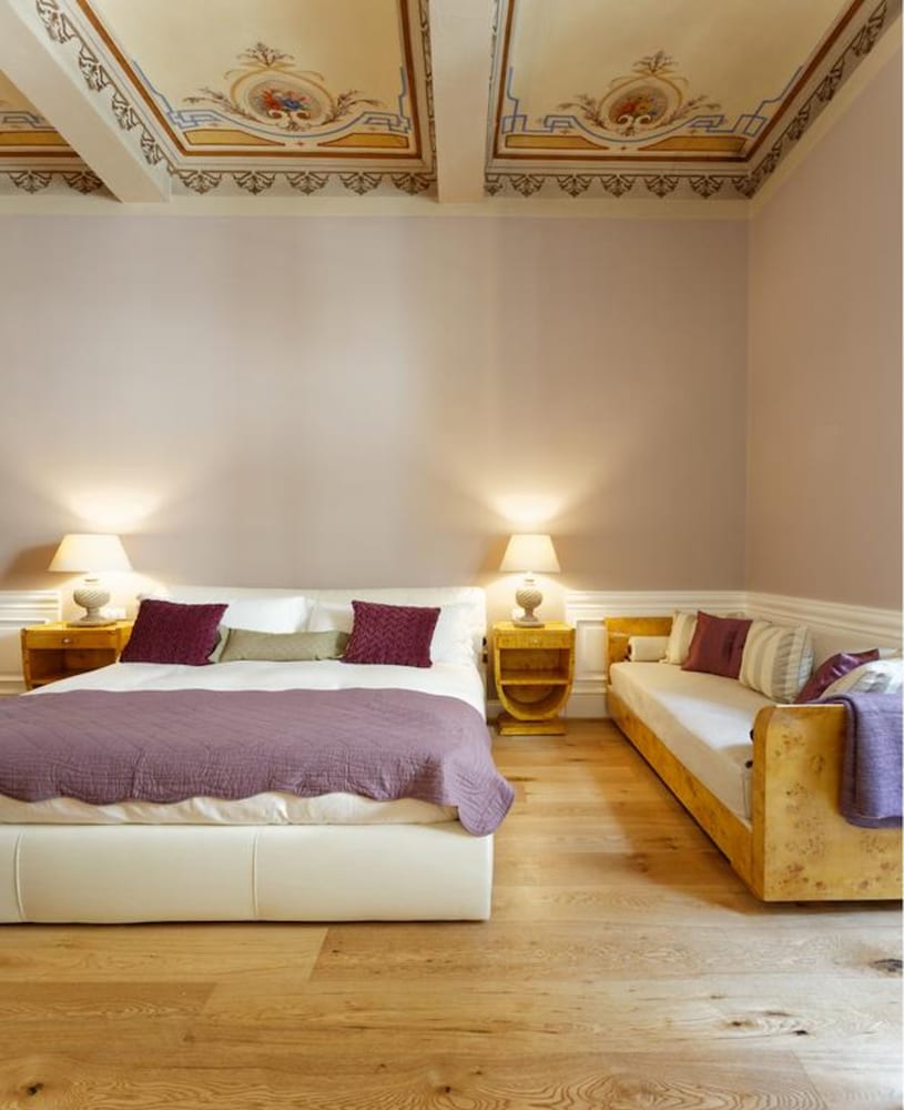 La Maison du Sage — Hotel rooms in Florence, Tuscany