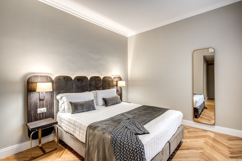 Hotel 87 Eighty seven — Hotel rooms in Rome, Lazio