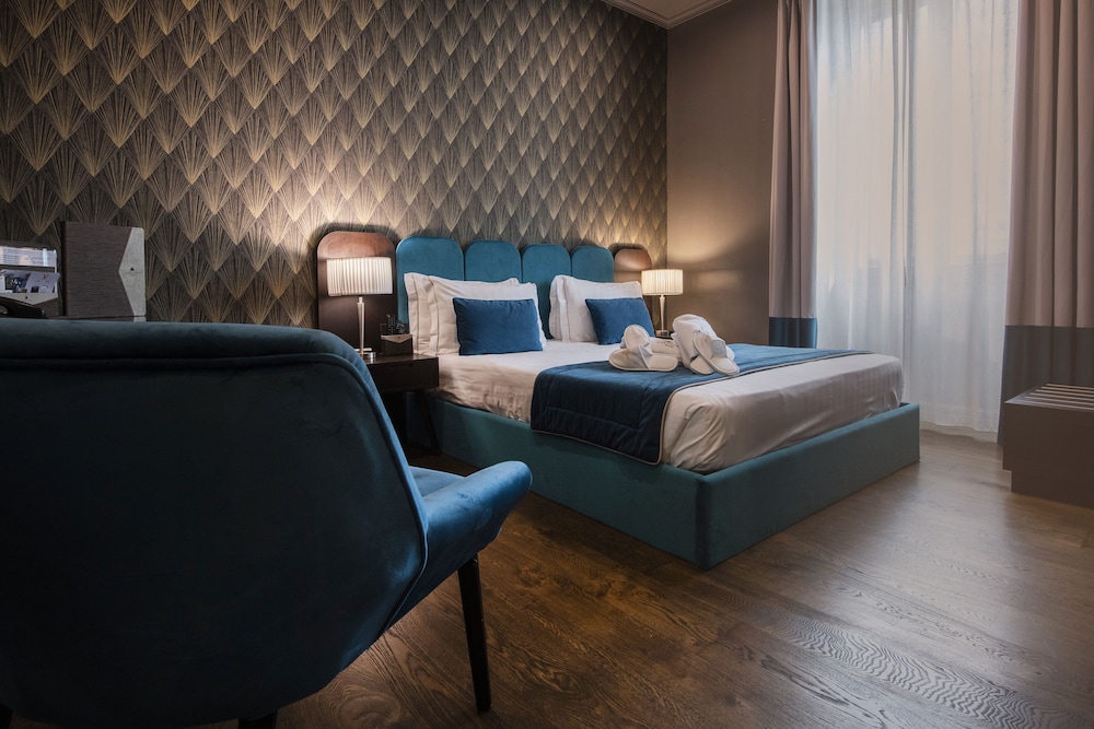 Hotel 87 Eighty seven — Hotel rooms in Rome, Lazio