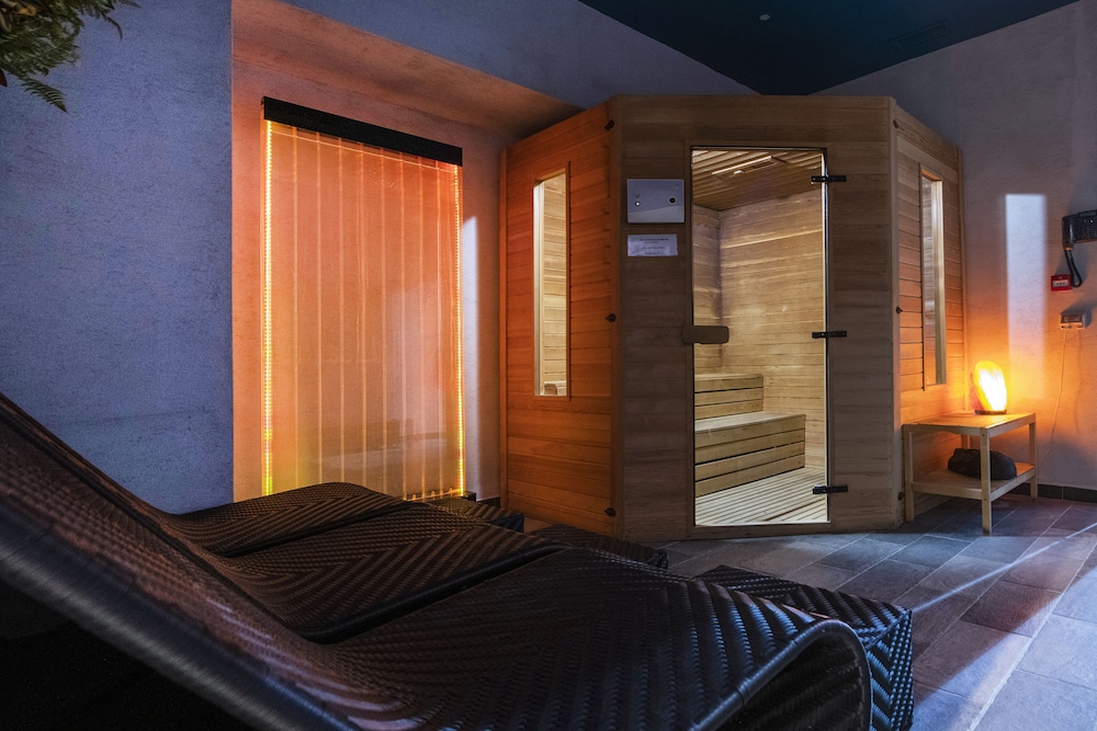 Hotel 87 Eighty seven — Hotel rooms in Rome, Lazio
