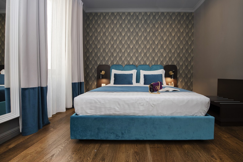 Hotel 87 Eighty seven — Hotel rooms in Rome, Lazio