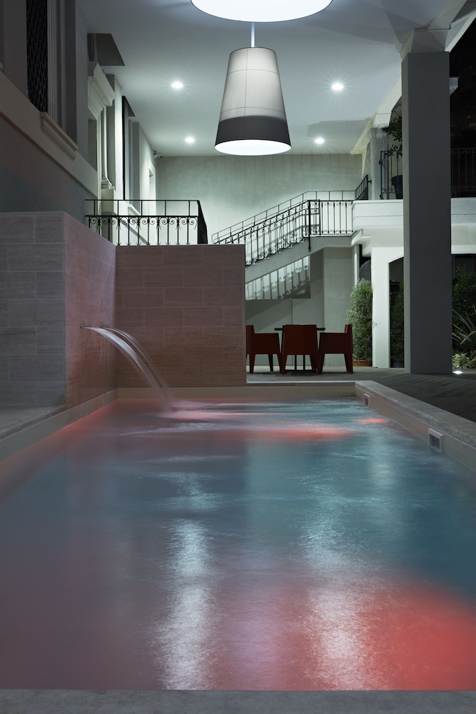 Hotel The Building — Swimming pool in Rome, Lazio