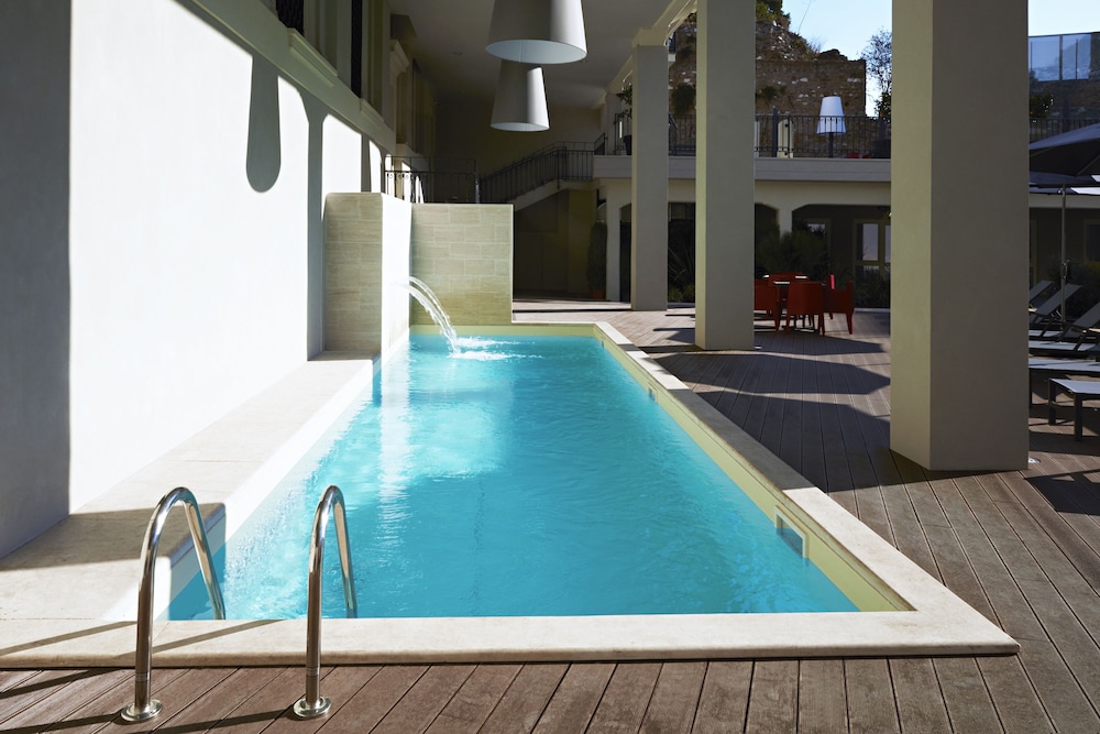 Hotel The Building — Swimming pool in Rome, Lazio